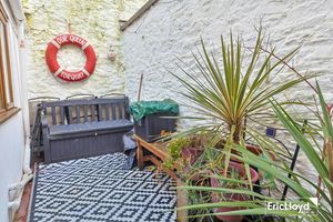 Photo 14- click for photo gallery